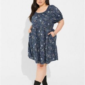 Torrid mini chambray puff sleeve smocked dress